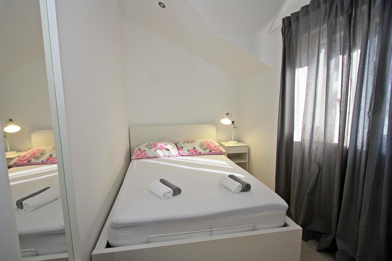 Apartman Ivana Supetar Kültér fotó